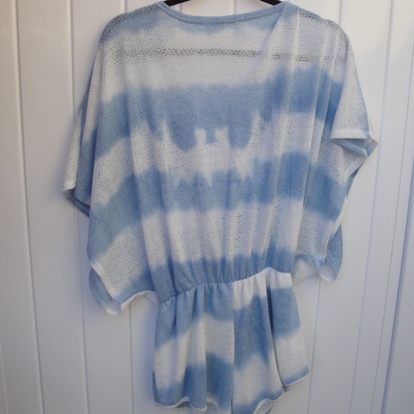 Honey Bella Romper Blue and White Stripe Knit Large - Picture 2 of 2
